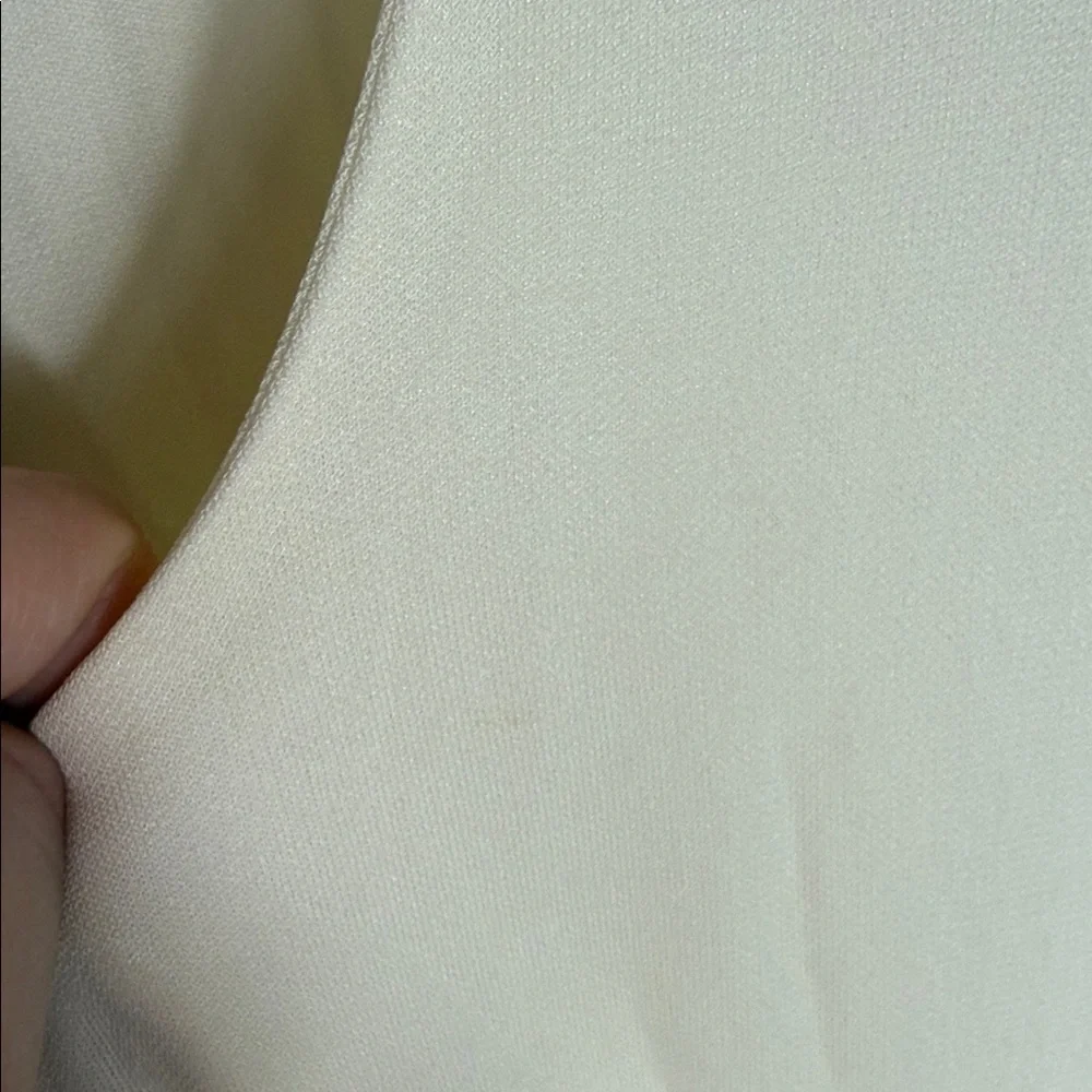 L'Academie Kirina Gown in Ivory - Picture 9 of 14